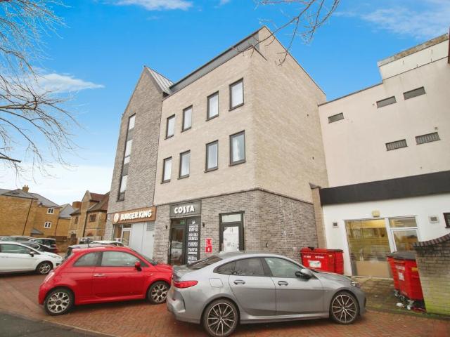 apartment in Hunters Court, William Hunter Way