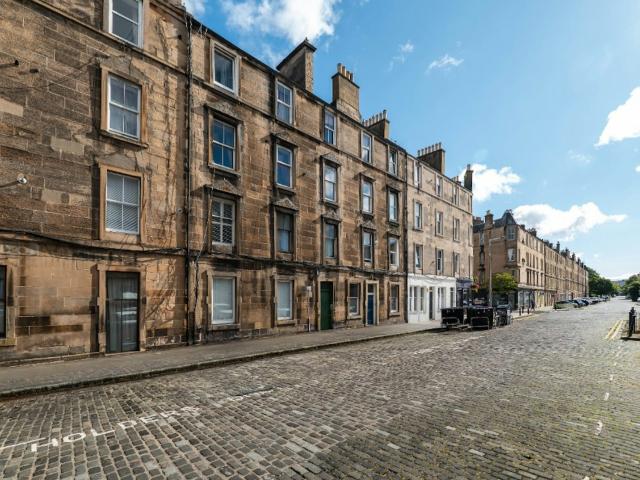 apartment in Iona Street, Flat 1 Leith, Edinburgh, EH6
