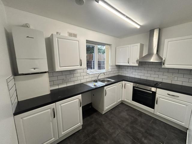 apartment in Ivyfield Road