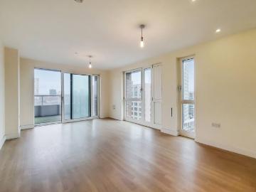 apartment in Jefferson Plaza