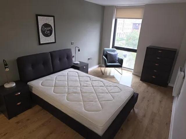 apartment in Jesse Hartley Way, Liverpool