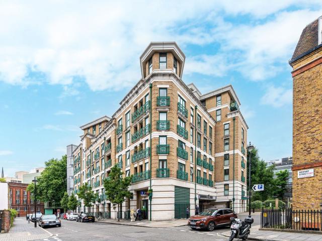 apartment in Octavia House