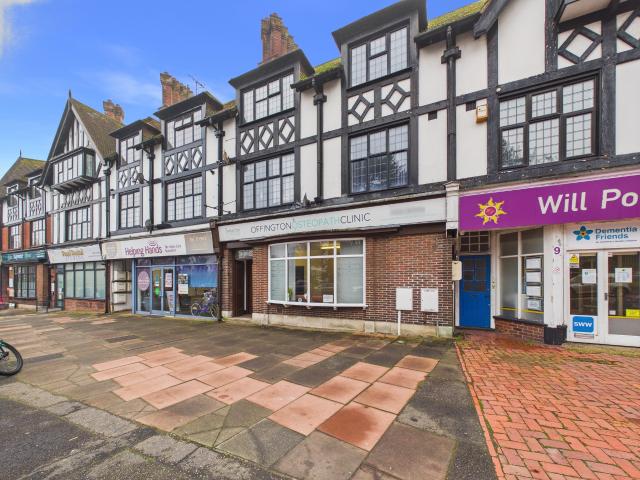 apartment in Offington Lane, Worthing, BN14
