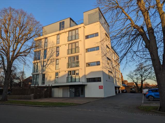apartment in Old Portman, Bushmead Avenue