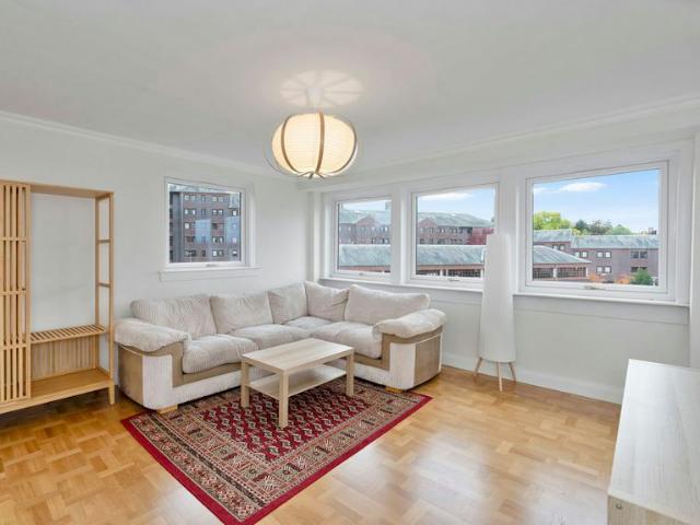 apartment in Orchard Brae Gardens, Flat 12, Orchard Brae Edinburgh, EH4