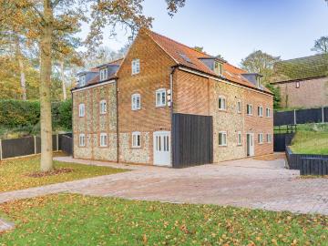 apartment in Overstrand Road, Cromer, NR27