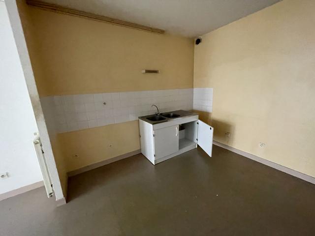 apartment in LOUDES