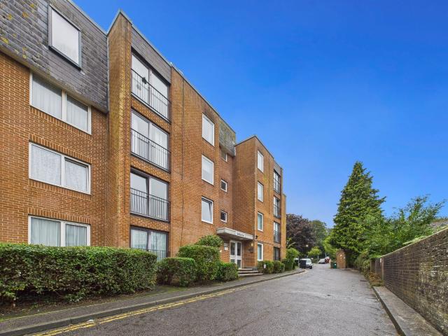 apartment in London Road, Patcham, BN1