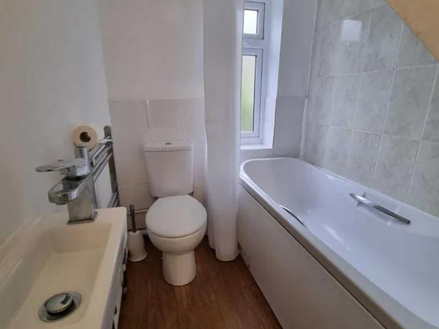 apartment in Montgomery Street, Hove