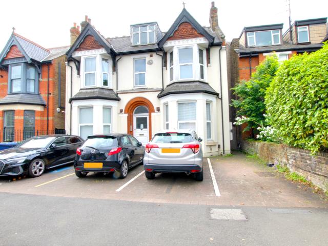 apartment in Madeley Road, PK508, Ealing, W5