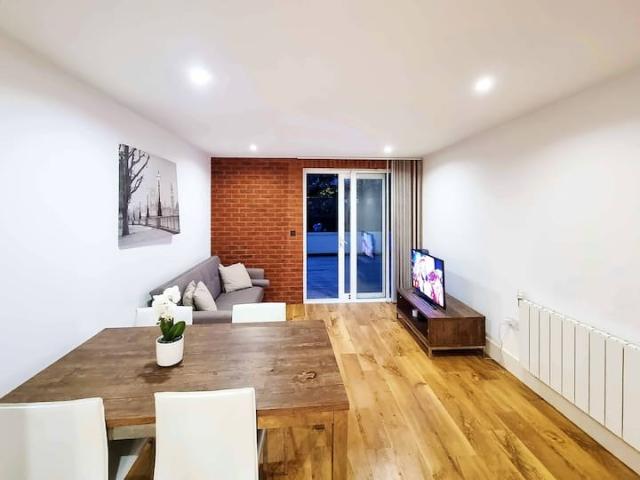 apartment in Major Draper Street