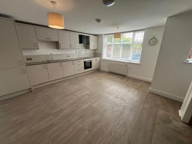 apartment in Manor Road, Derby, DE23 6BU