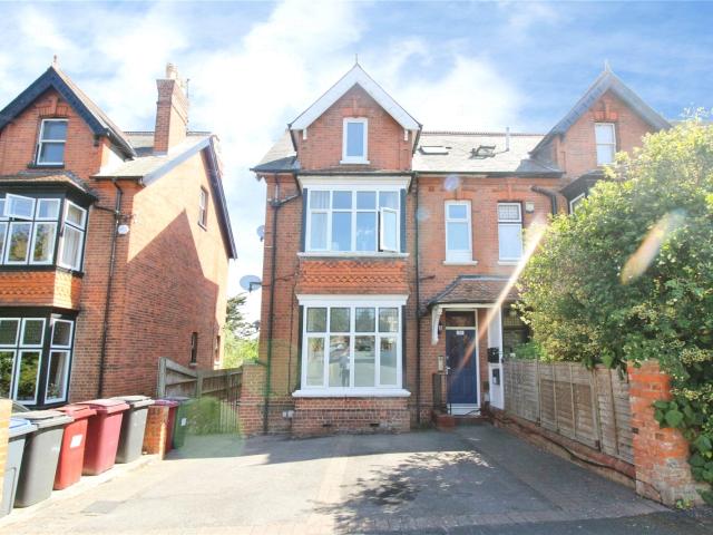 apartment in Mansfield Road, Reading, RG1 6AL