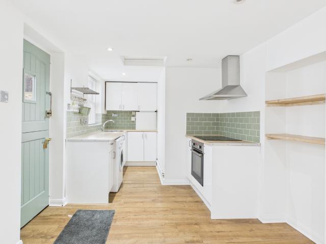 apartment in Marine Parade, Worthing, BN11