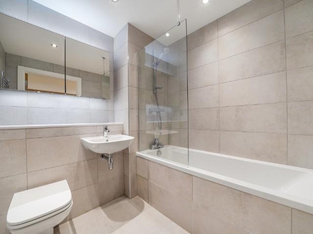 apartment in Mitton House, Birmingham, B5 6EH