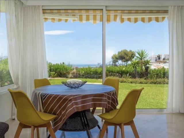 Apartment in Mijas Costa, Costa del Sol