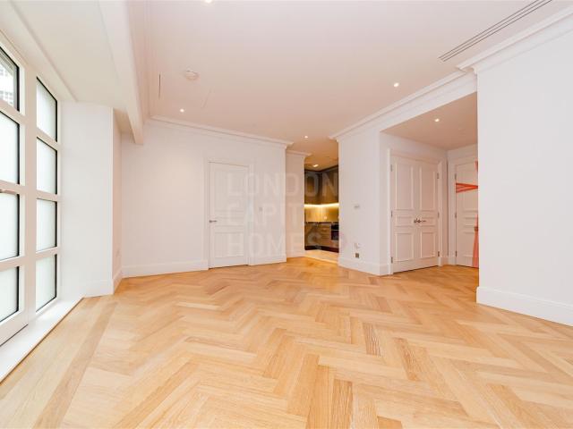 apartment in Millbank Residences, 9 Millbank, London