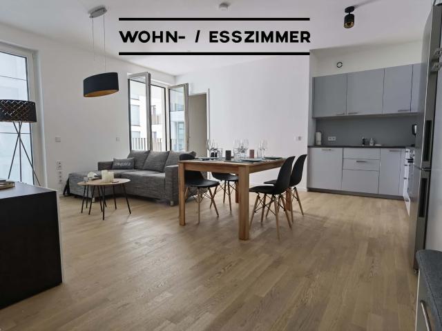 Apartment in Mühlenstraße, Berlin for 72 m² with 2 bedrooms