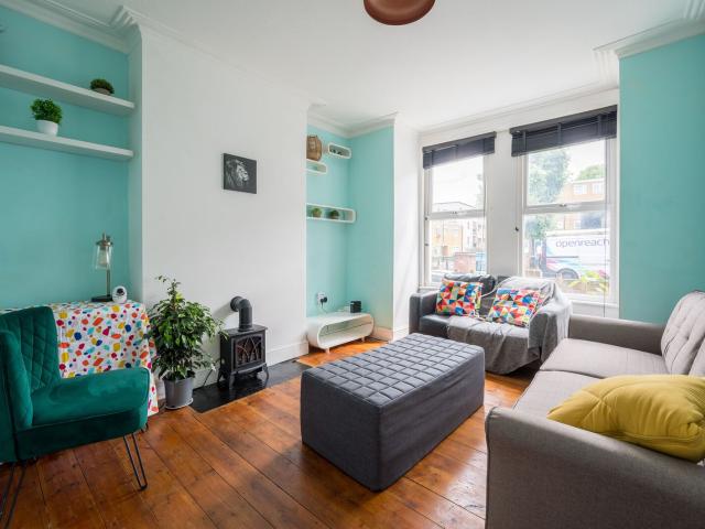 apartment in Neuchatel Road
