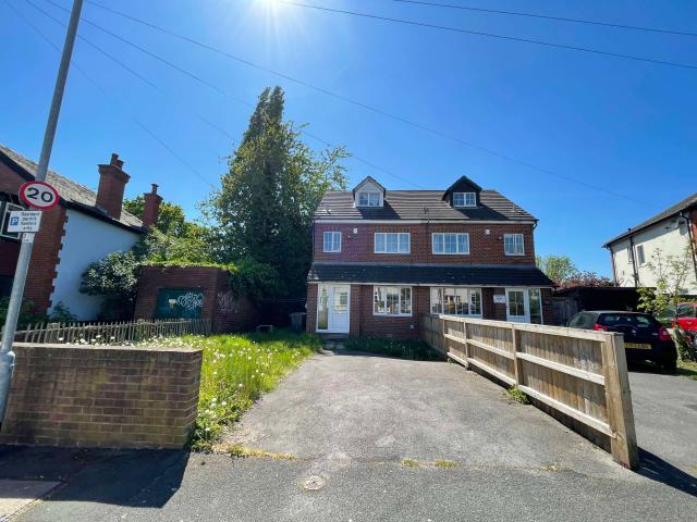 apartment in Newport View, Leeds, LS6