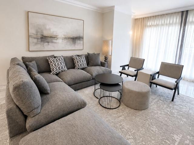 Apartment in Nueva Andalucía, Costa del Sol