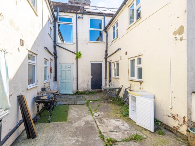 apartment in Southtown Road, Great Yarmouth, NR31