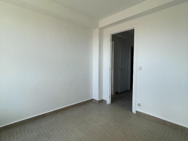 apartment in SAINT BONNET LE CHATEAU