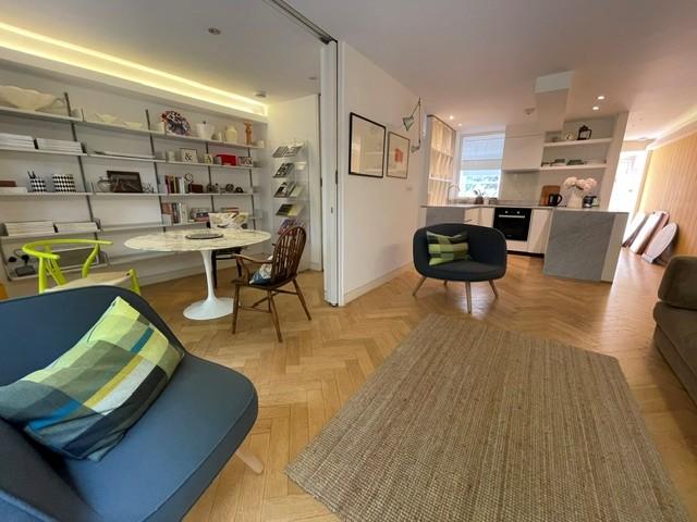 apartment in Saint Lawrence Terrace
