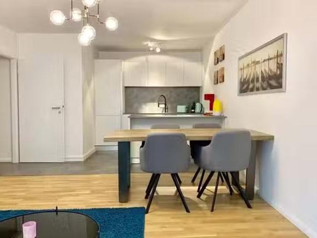Apartment in Schlangenbader Straße, Berlin for 60 m² with 1 be.