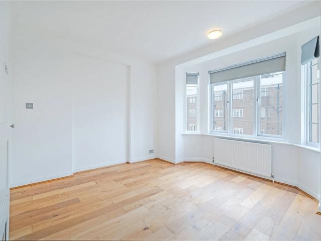 apartment in Shoot Up Hill Kilburn, NW2