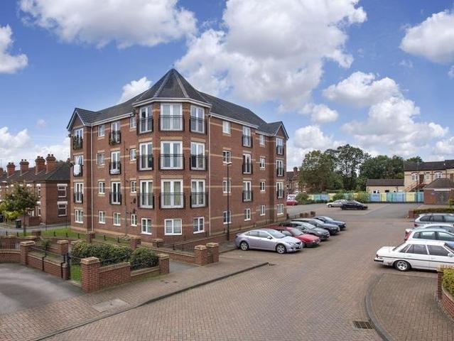 apartment in Signet Square, Coventry, CV2