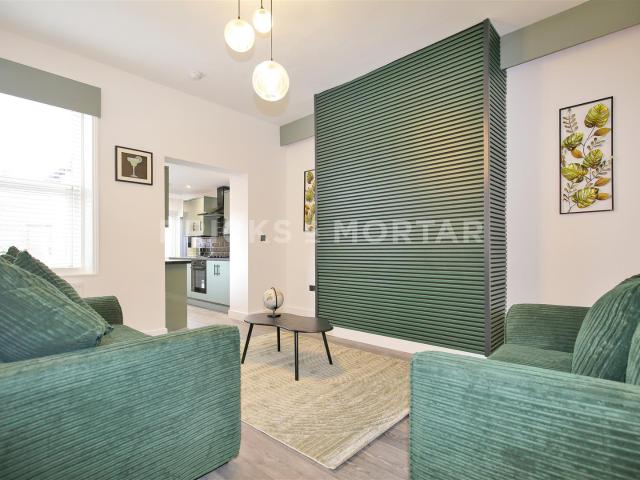 apartment in Simonside Terrace, Heaton, Newcastle upon Tyne, NE6