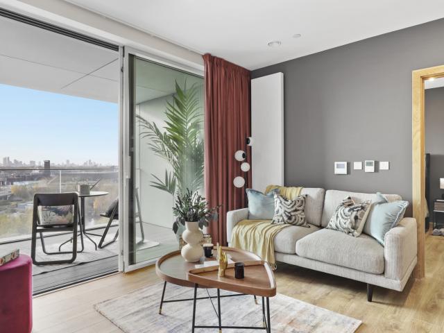 apartment in Skylark Point, London, E20 1JT