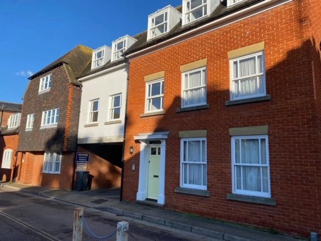 apartment in St Johns Lane Canterbury