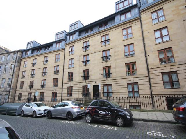 apartment in St Stephen Street