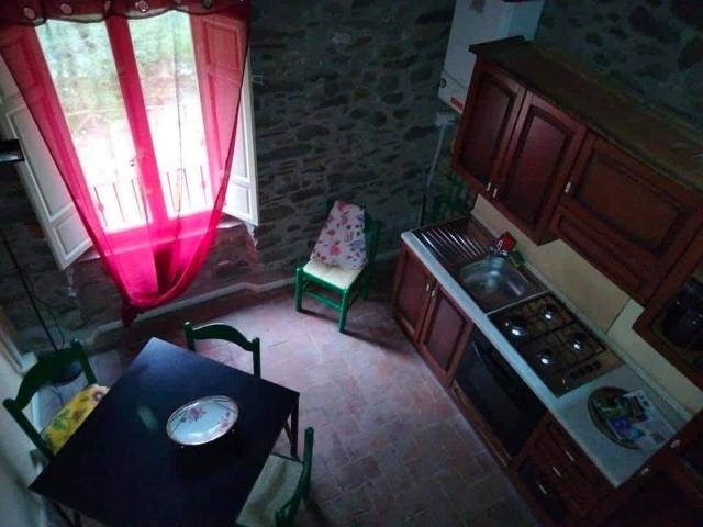 Apartment in Strada dell'Abetone e del Brennero, Giardinetto ponte Maggio for 200 m² with 2 bedrooms