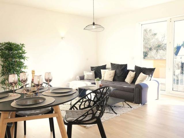Apartment in Südparkallee, München for 75 m² with 2 bedrooms