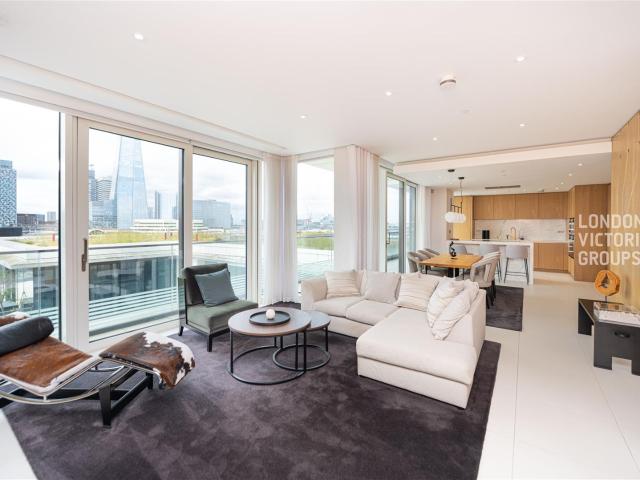 apartment in Sugar Quay, 1 Water Lane, London