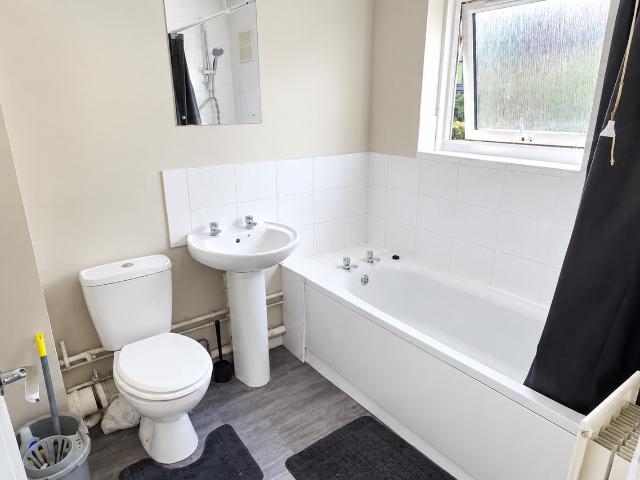 apartment in Sunbourne Court