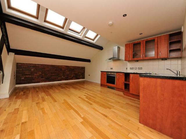 apartment in Sunbridge Road
