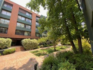 apartment in Padre Alfredo Artega, Lo Barnechea