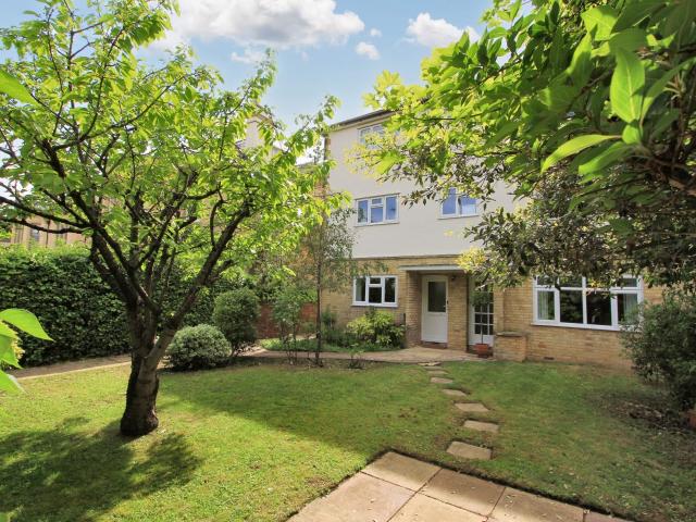 apartment in Parabola Road, The Pines Parabola Road, GL50