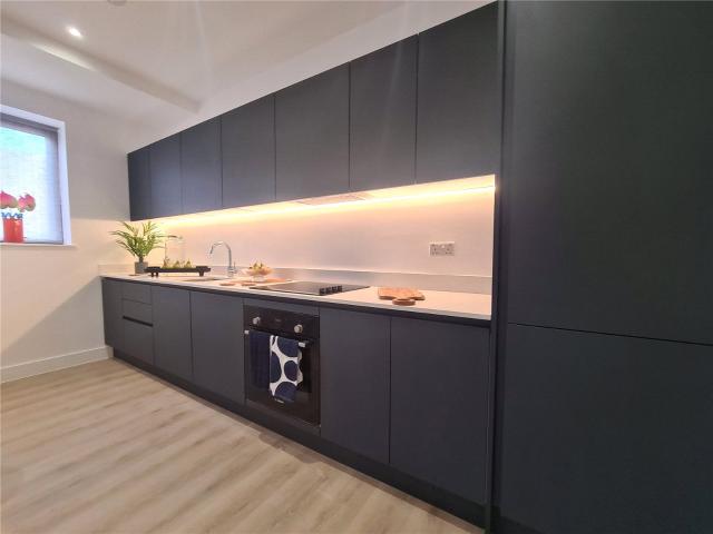 apartment in Peach Street, Wokingham, RG40