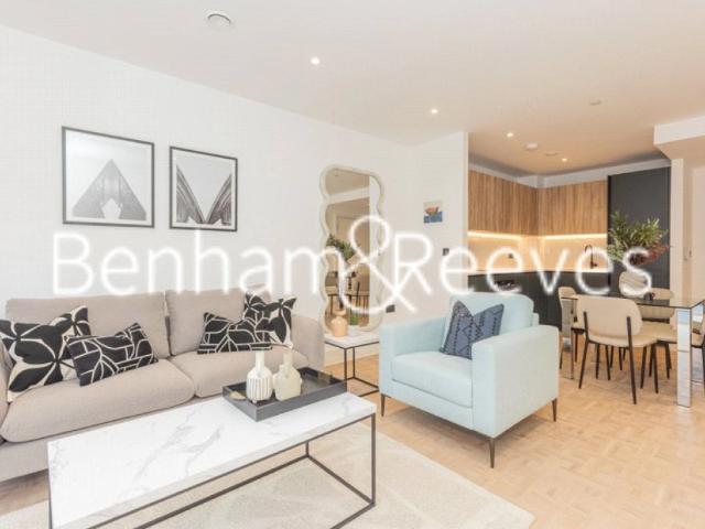 apartment in Peabody Estate, St. John's Hill, London, SW11