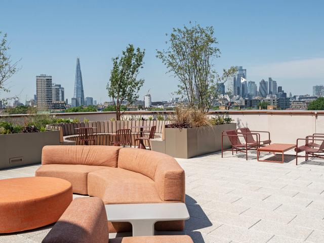 apartment in Pearl Yard