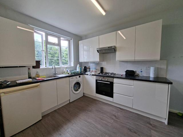 apartment in Pembroke Road