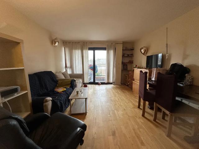 apartment in Plymouth Wharf, London E14