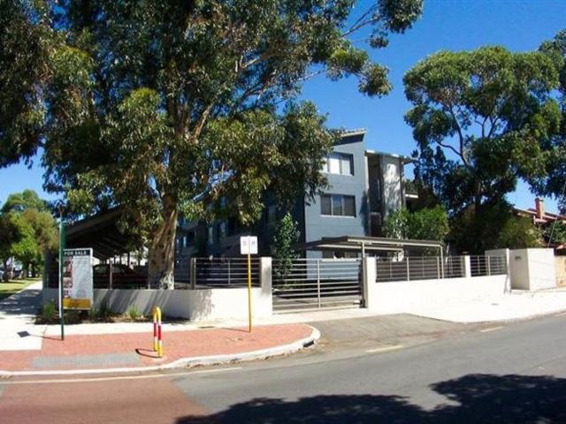APARTMENT IN PRIME LOCATION