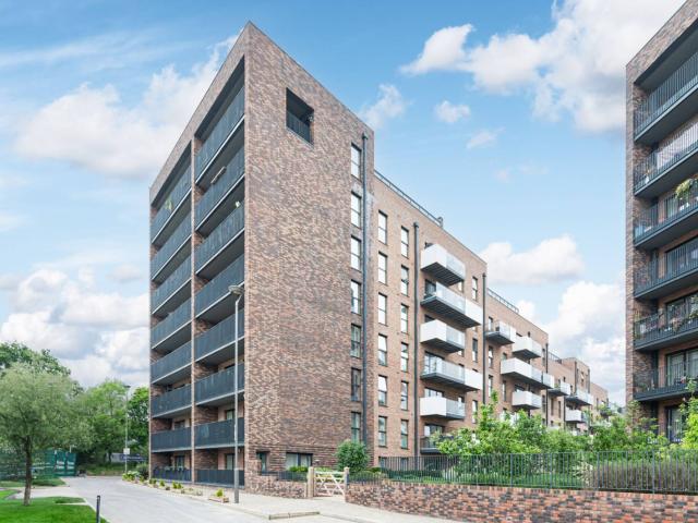 apartment in Purbeck Gardens