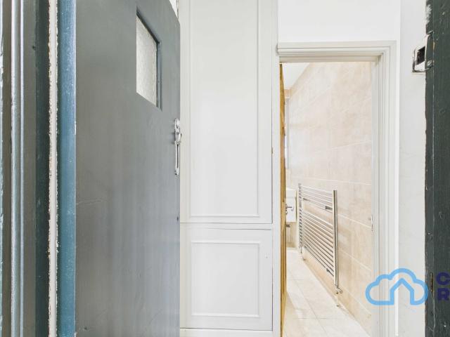 apartment in RM1 Balham High Road | Wandsworth | London | SW17 7AQ
